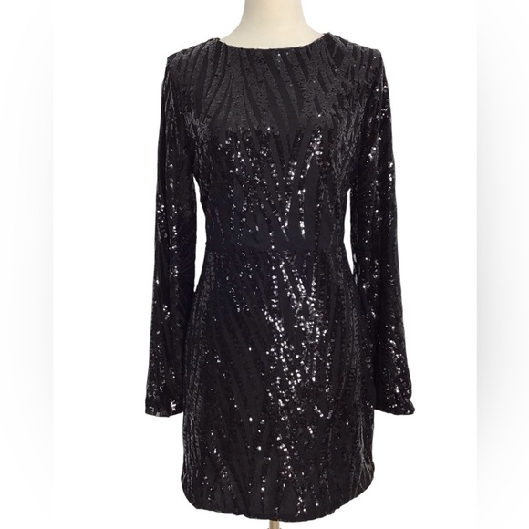 Love & Lemonade Black Sequin Long Sleeve Open Back Dress Size XL NWT - Picture 1 of 7